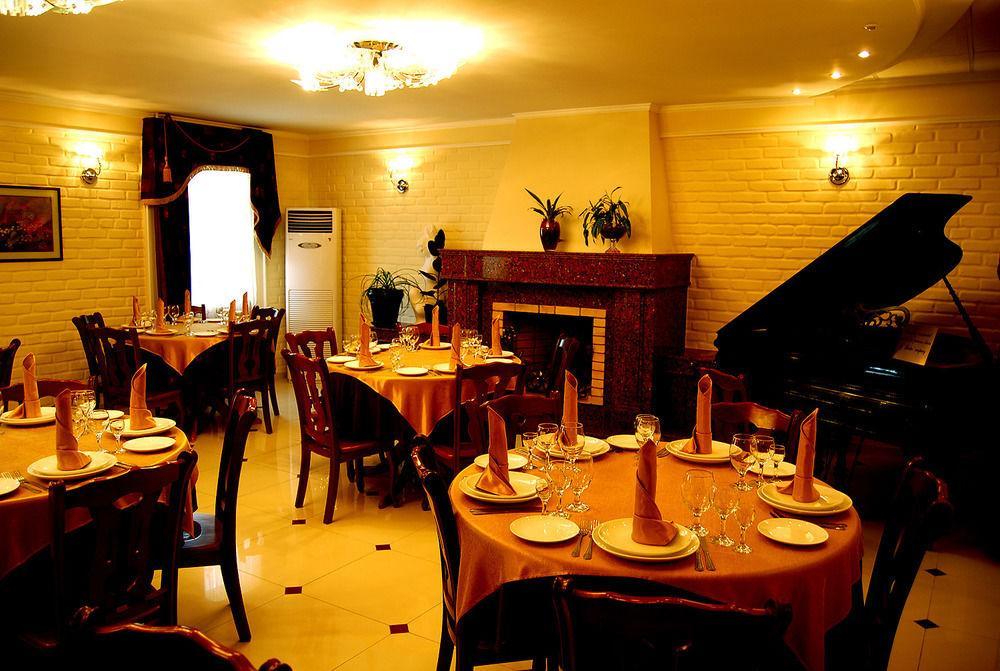 Hotel Grand Samarkand Superior - B Restaurant photo